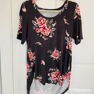 24/7 Maurice’s floral t-shirt